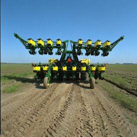 1725 16Row30 Stack-Fold Planter