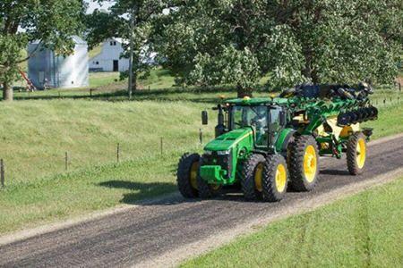 2530L Liquid Applicator in transport