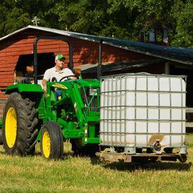 Frontier™ pallet forks handle heavy loads