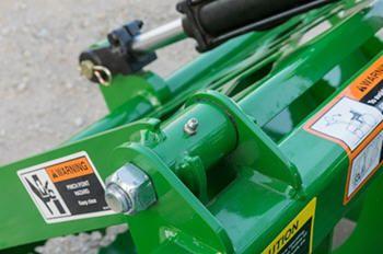 Greaseable pivot points for easy maintenance