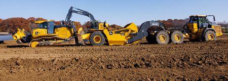 John Deere Offers a Full Earthmoving Portfolio