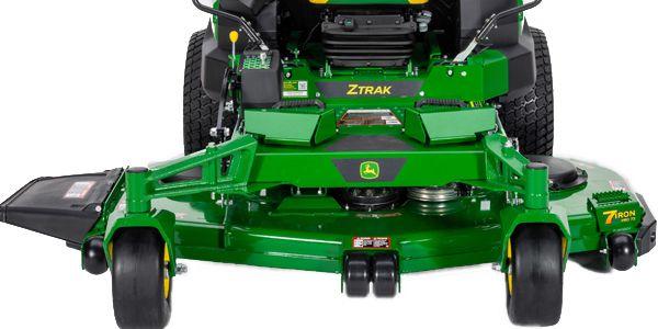 Z997R with 72-in. (183-cm) 7Iron PRO Mower Deck