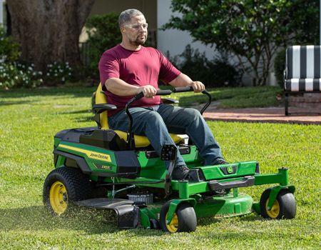 Z370R Electric ZTrak™ Mower