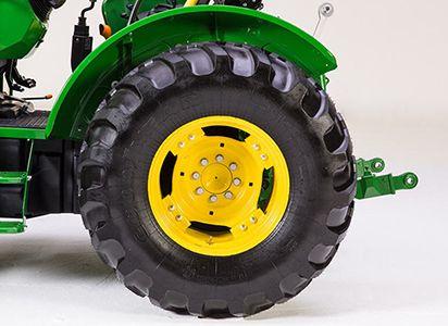 Flange axle with steel wheel