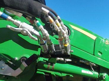 Loader hydraulics