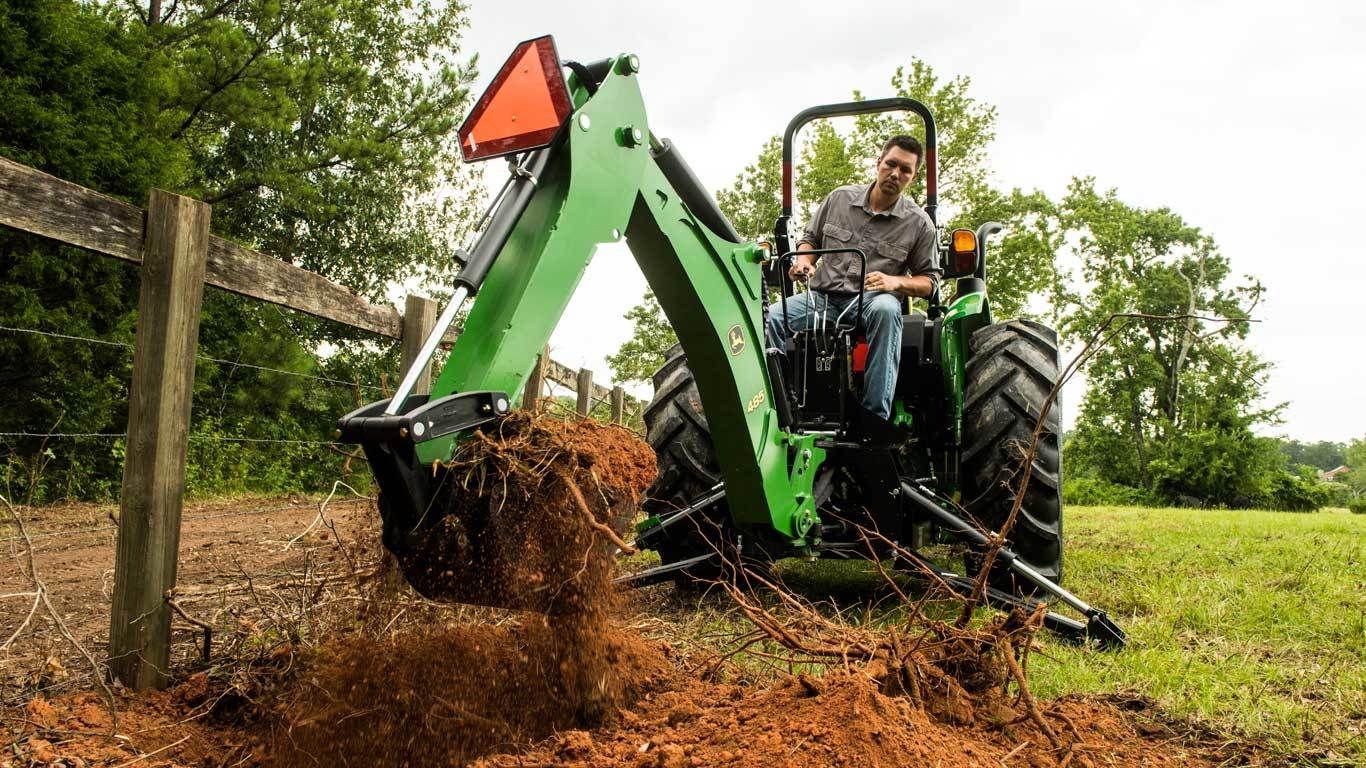Field image of 485 Backhoe