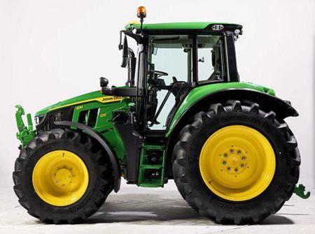 6M 125 with sloped hood and short wheelbase