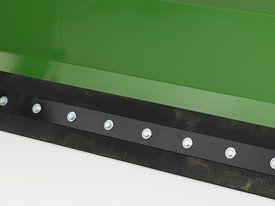 203-mm (8-in.) rubber cutting edge