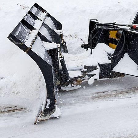 BL9B Snow/Utility Blade on the 324L High-Lift