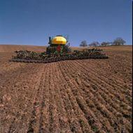 Narrow disk angle leaves smooth field finish