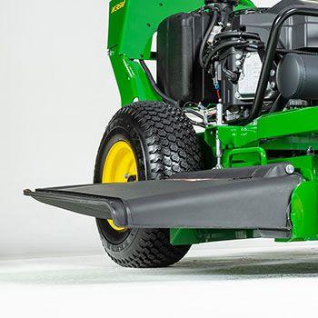 Flexible mower-discharge deflector