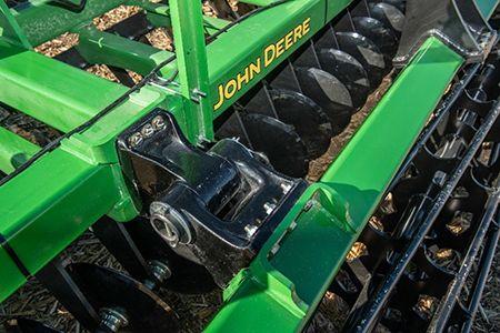 New pivot bushing design