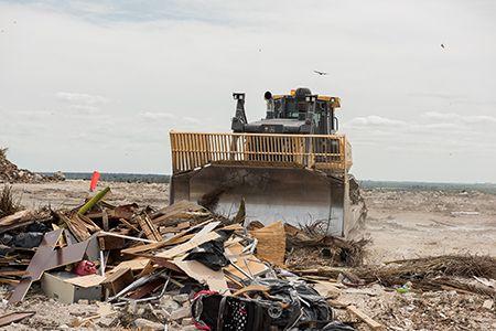 John Deere 1050 waste handling dozer