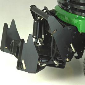 Front quick-hitch mounting system
