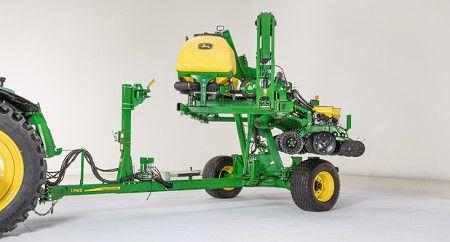 1745 Planter partway through the fold cycle