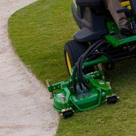 Right deck fully extended for bunker trimming