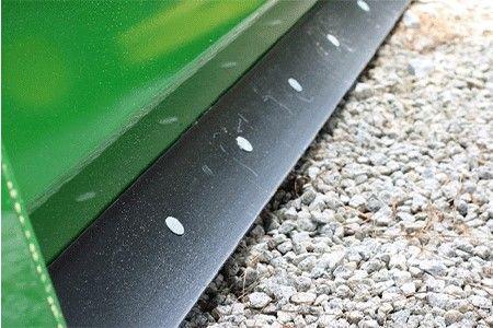 Precise leveling with steel cutting edge