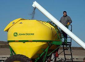 Filling dry tank