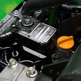 3-cylinder, liquid-cooled diesel engine