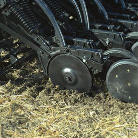 Leading edge cuts through moderate residue levels