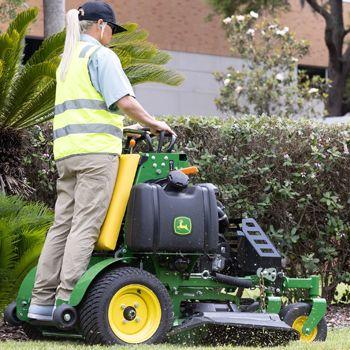 QuikTrak™ Mower (Q810E shown)