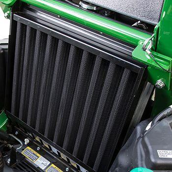 Radiator debris screen