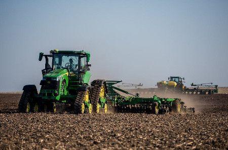 8RX and 8R Tractors in the field