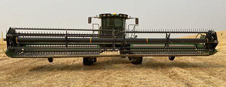 D600 Draper on W235 Windrower