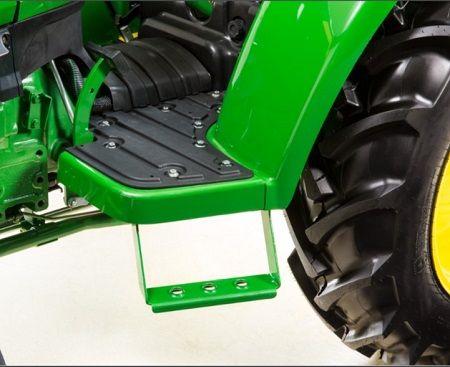Left-side step for easy entry/exit