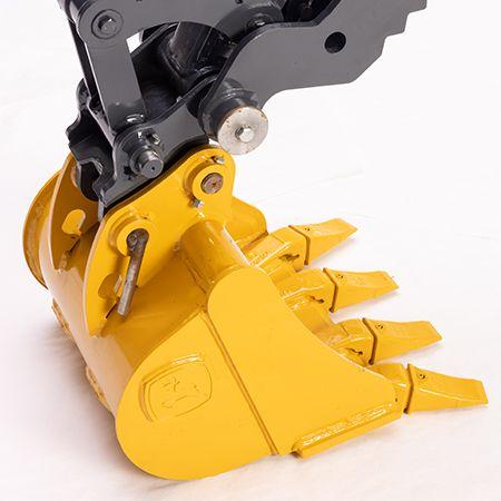 New fixed-pin coupler