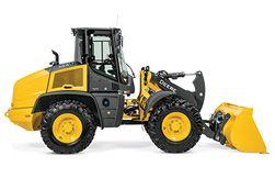 Right side cooling package access and fuel and DEF fill