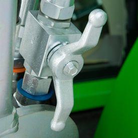 Hydraulic shut-off valve (open position)