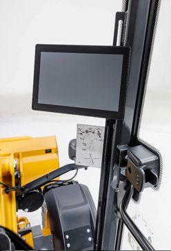 228.6-mm (9-in.) touchscreen display mounted in the 326 P cab.