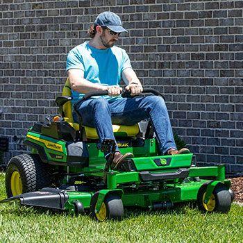 ZTrak™ Z330R with 54A Mower Deck