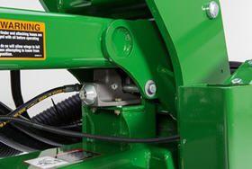 Hydraulic locking mechanism for in-cab wing locking