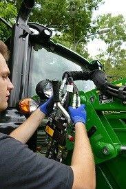 Remove loader hydraulics (4)