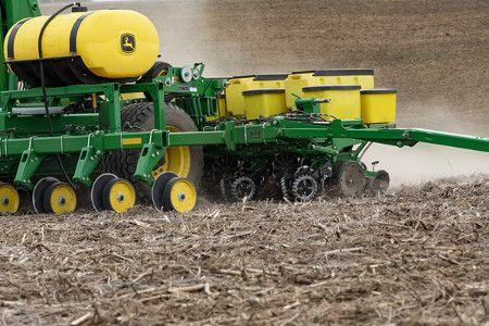 Liquid fertilizer system with frame-mounted fertilizer openers