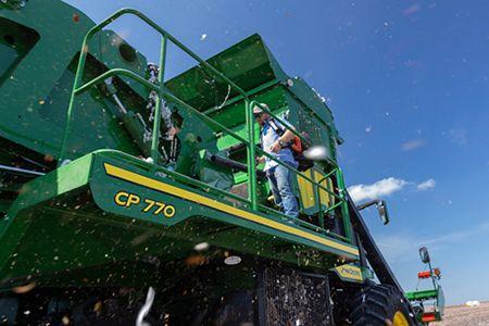 CP770 right-hand platform