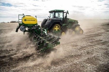 1725C 16Row 30 in. CCS planter in the field
