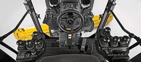 P-Tier Armrest fingertip controls
