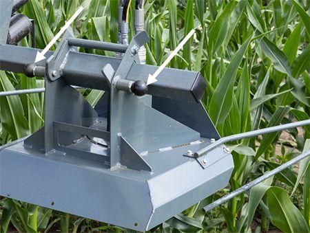 QuickTach system allows easy changeover from cutter to quad puller attachments with simply pulling two locking pins
